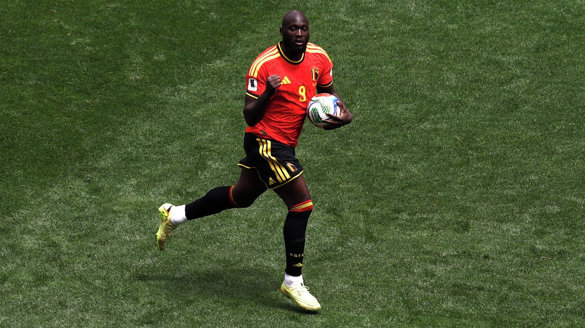 Lukaku střídal a za dvacet vteřin slavil. Když ho vidíte, rozklepou se vám kolena, cení si kouč veterána