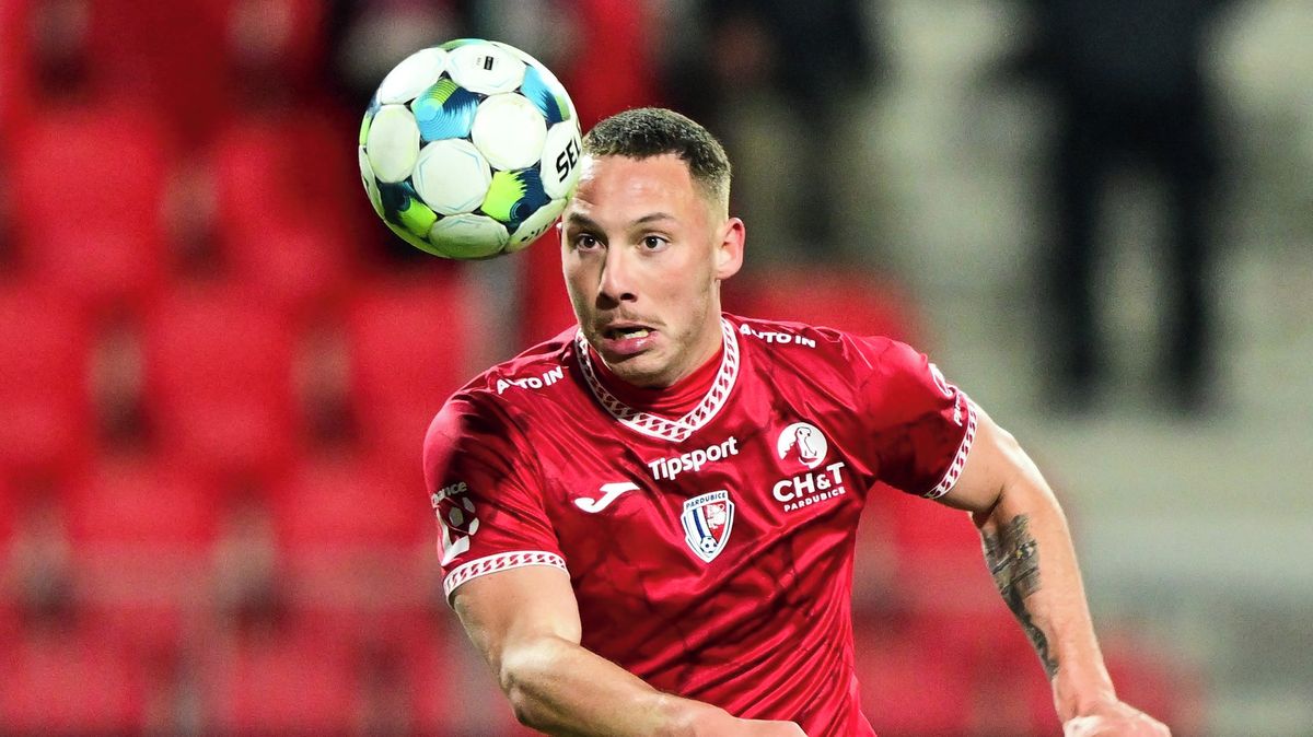 Krobot přestoupil z Pardubic do Bohemians