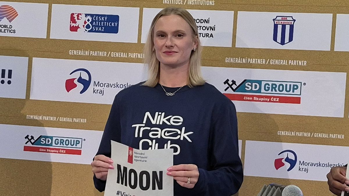 Bude to zábava, zve světová šampionka Moonová k neobvyklému závodu tyčkařů a tyčkařek na Tretře