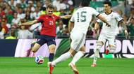 FOTBAL ONLINE: Višinský znovu vystrašil Mexičany. Češi se rvou o postup
