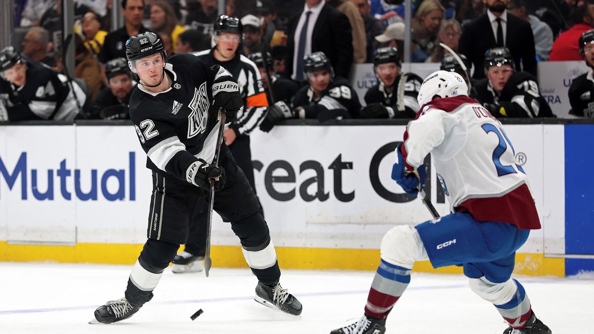 Clarke podepsal s Kings novou, pětiletou smlouvu