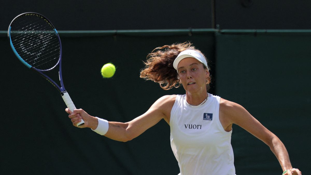 TENIS ONLINE: Česká debutantka ve Wimbledonu zatápí světové čtyřce! Zrádný úvod pro Muchovou