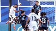 FOTBAL ONLINE: Drama vrcholí, zápas Německa s Paraguayí rozhodují penalty