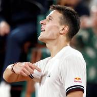 Jakub Menšík to dokázal! Na French Open postoupil do semifinále. 