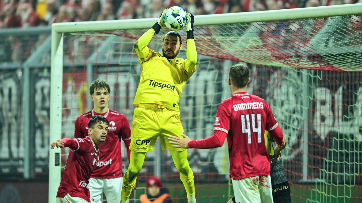 Pardubice získaly na přestup gruzínského brankáře Charatišviliho