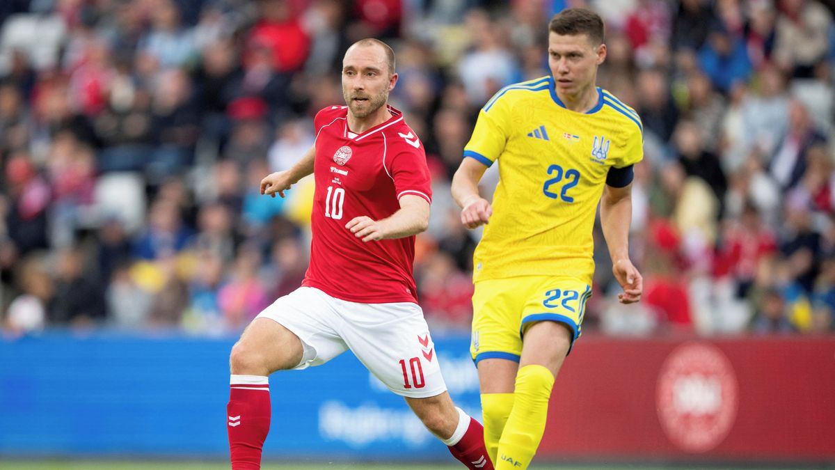 Strach a slzy. Hráči se báli o Eriksena, který zkolaboval. Lékař popsal kritické chvíle