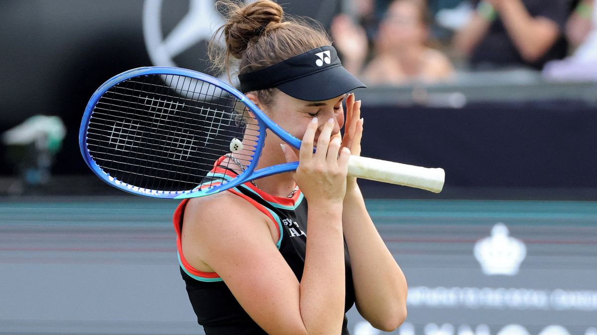 Výborně! Nosková si v Berlíně zahraje o titul. Postup do finále slaví v Nottinghamu také Bouzková