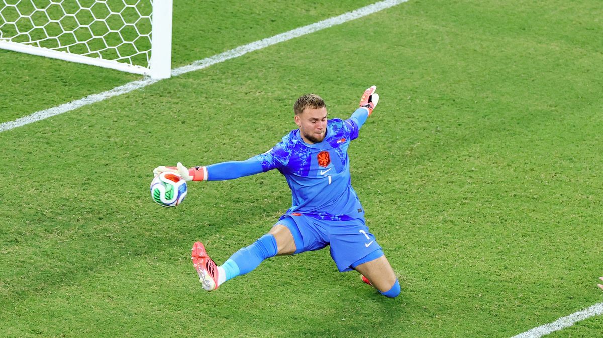 FOTBAL ONLINE: Prodloužení vrcholí. Maroko má převahu a dobývá nizozemskou branku