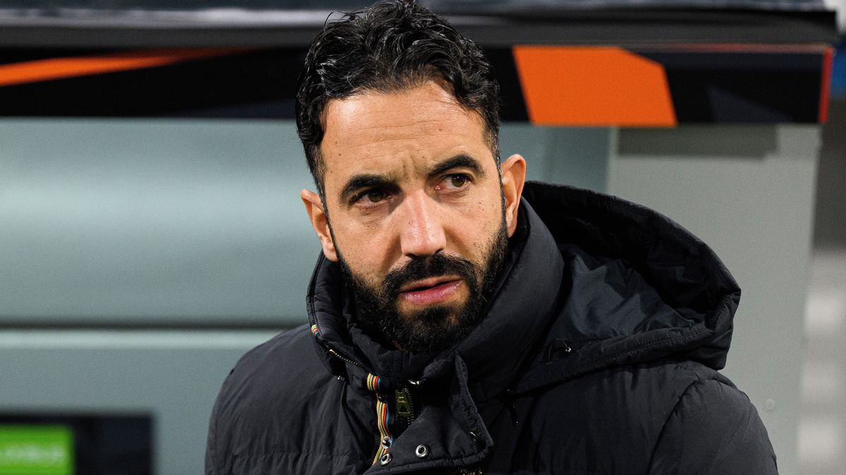 Novým trenérem fotbalistů AC Milán je Portugalec Amorim