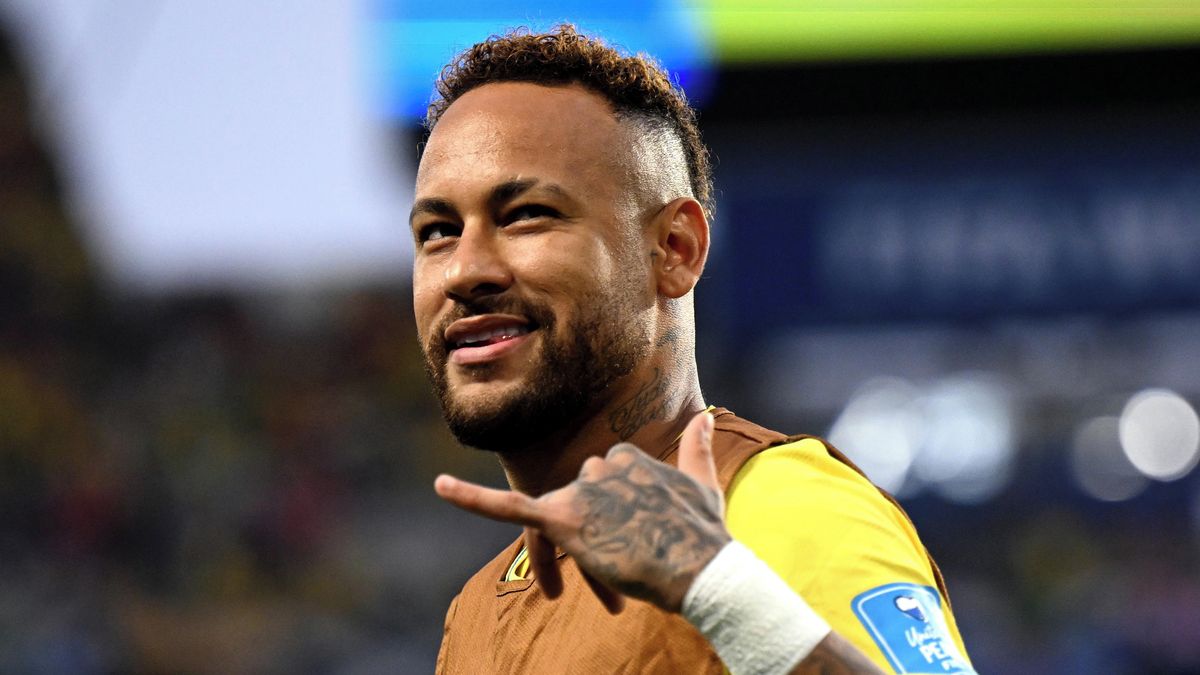 Neymar vyrazil ve volnu do města. Za jedinou věc utratil přes 20 milionů