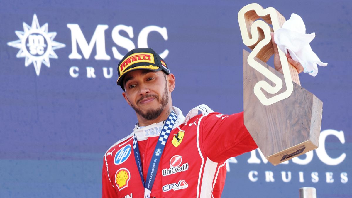 Hamilton je za své rekordy vděčný. Nejsou pro něj ale podmínkou úspěchu