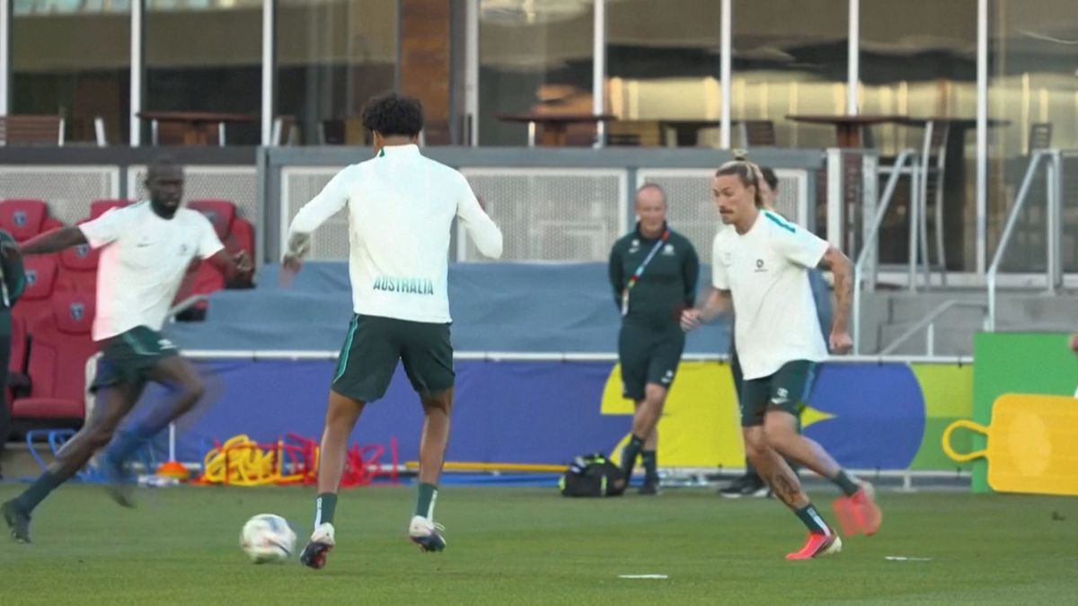 Vše je otevřené. Paraguay a Austrálie si to rozdají o jistý postup