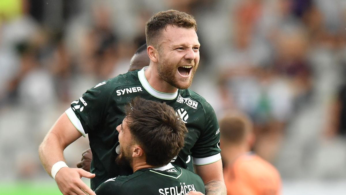 FOTBAL ONLINE: Jablonec otáčí. Slavia dokráčela k jasné výhře, dojde i na první derby