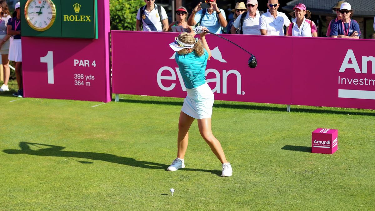 Golfistka Kousková si ve druhém kole Scottish Open výrazně polepšila