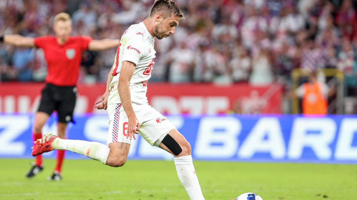 Sáčkův gól proti Fenerbahce nestačil, Górnik v kvalifikaci Ligy mistrů končí. Slovan jde dál