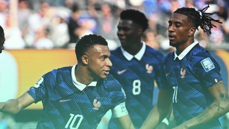 ANALÝZA: Pálí jako u Verdunu. Francouzi překonávají obrany i vlastní slavné generace