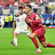 Cristiano Ronaldo nahrával ramenem 