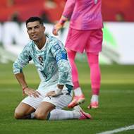 Ronaldovi chyběly ke gólu centimetry.