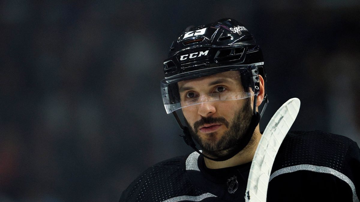 Když jde morální aspekt stranou. Rusové zveřejnili plat Čecha mířícího do KHL