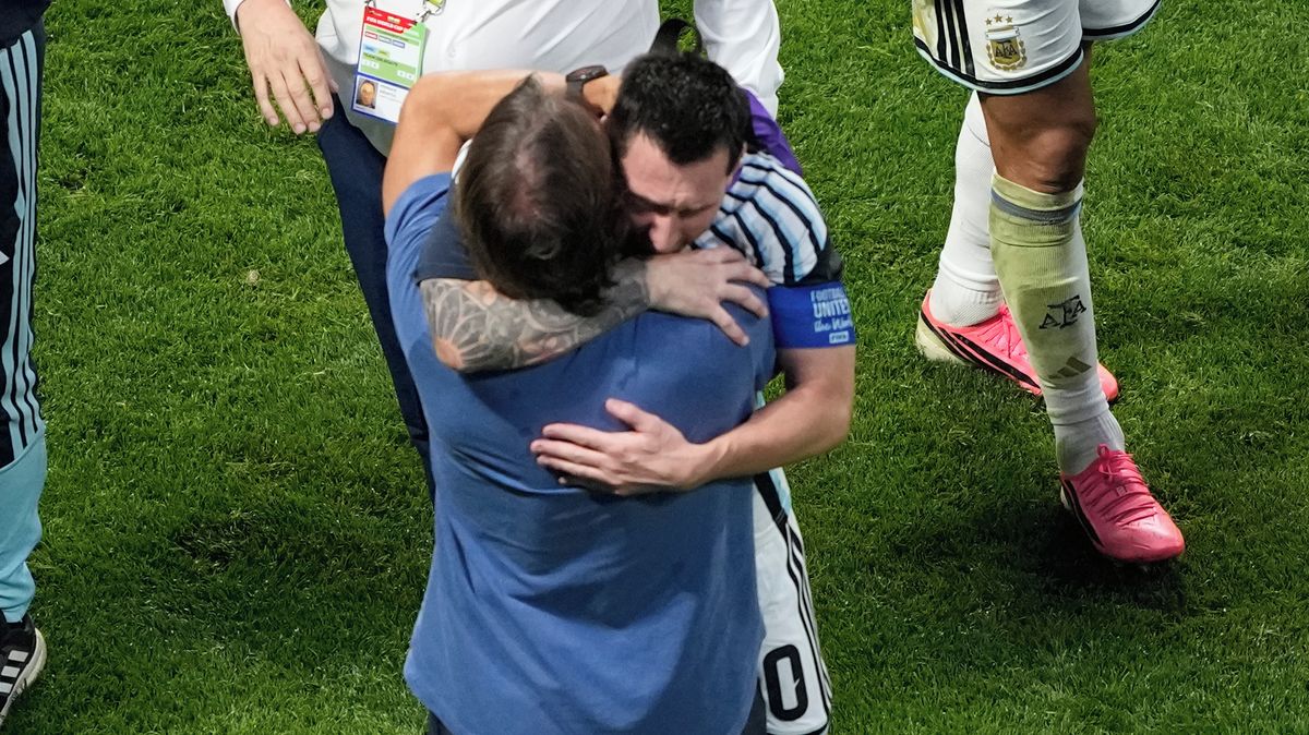 Argentinci cítili krev. Pak předvedli kousek, jaký nemá na MS obdoby