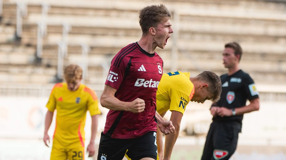 Mládežnický reprezentant Sparty rozšířil českou kolonii na Slovensku