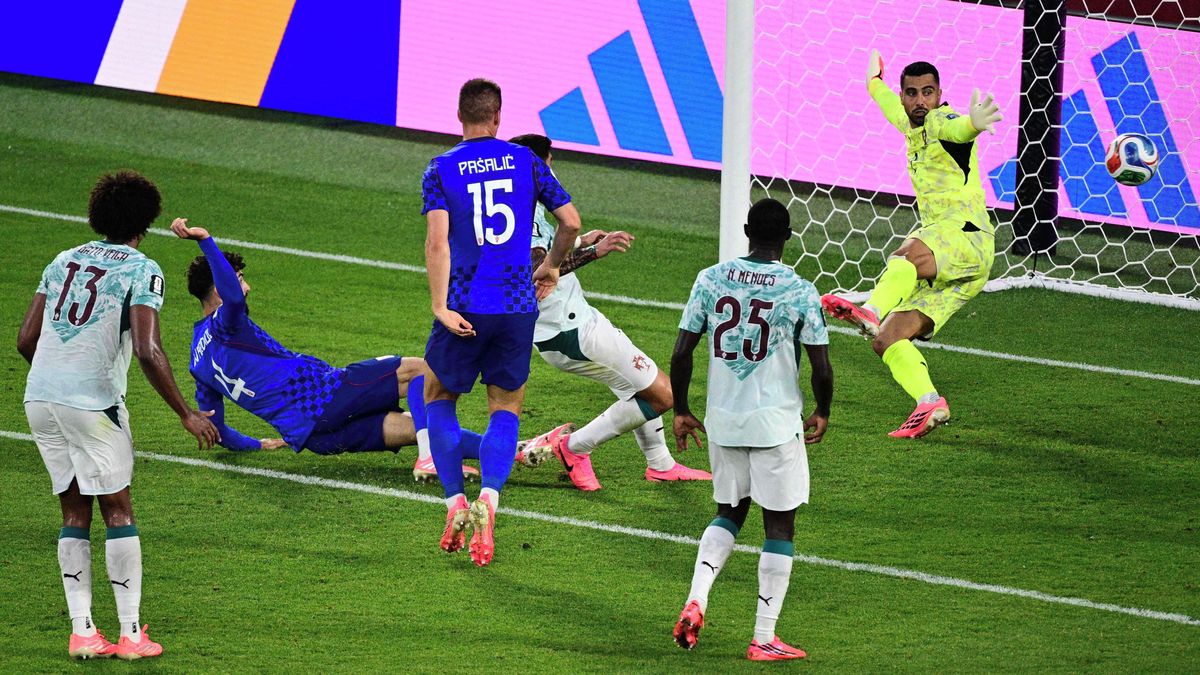 Chorvatům sebral prodloužení dotek s vlasy, zasáhl čip