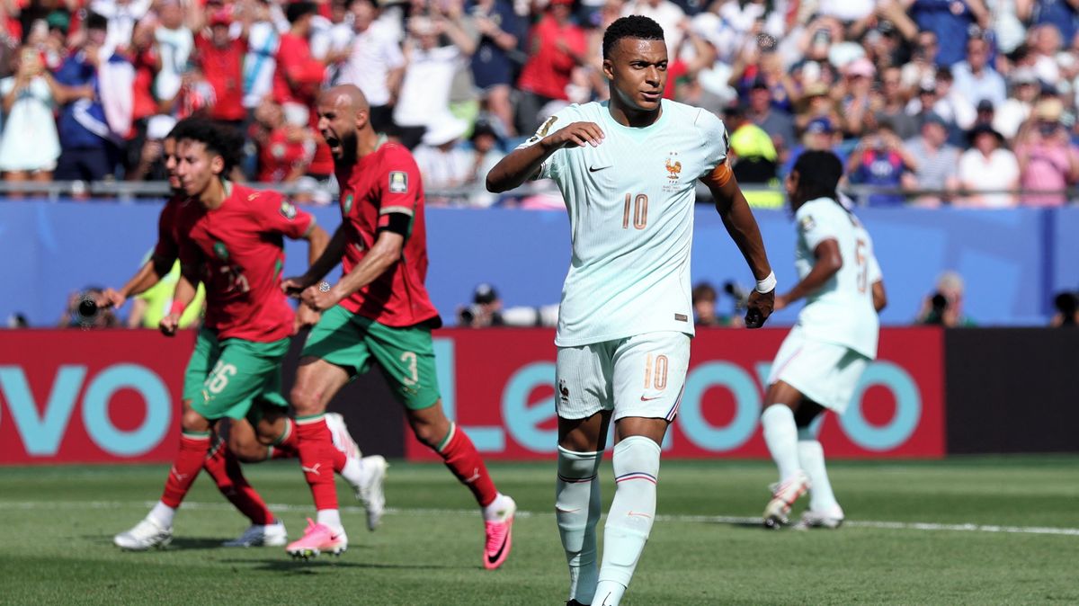 FOTBAL ONLINE: Selhání! Mbappé ve čtvrtfinále MS zazdil penaltu