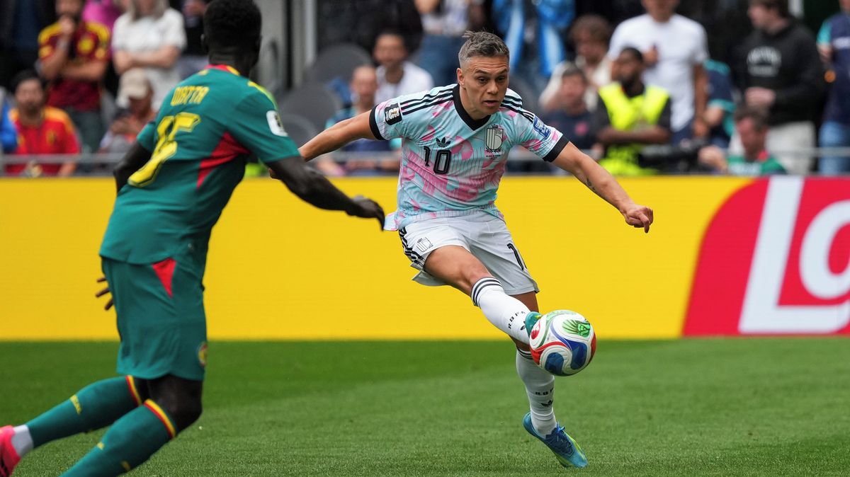 FOTBAL ONLINE: Senegal má po prvním poločase výsledkově navrch, Belgie ale v závěru hrozila