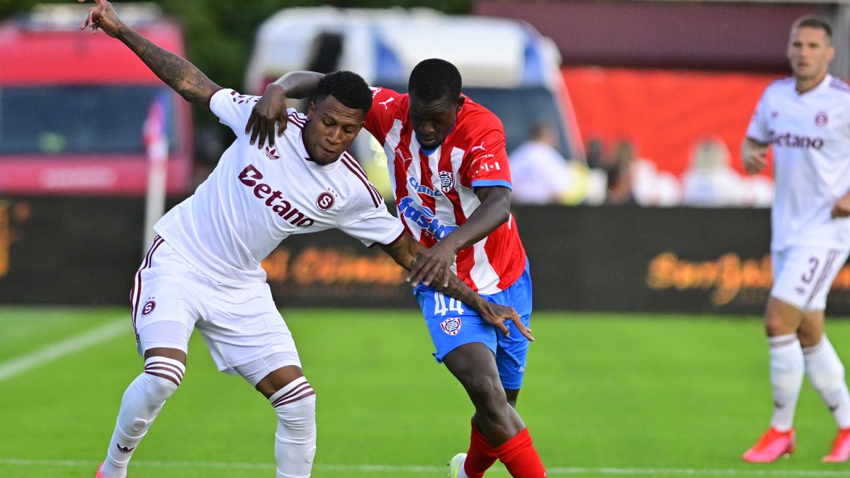 FOTBAL ONLINE: Sparta dobývá branku Zbrojovky. Plzeň nestačila na Liberec. Baník vyhrál ve Zlíně