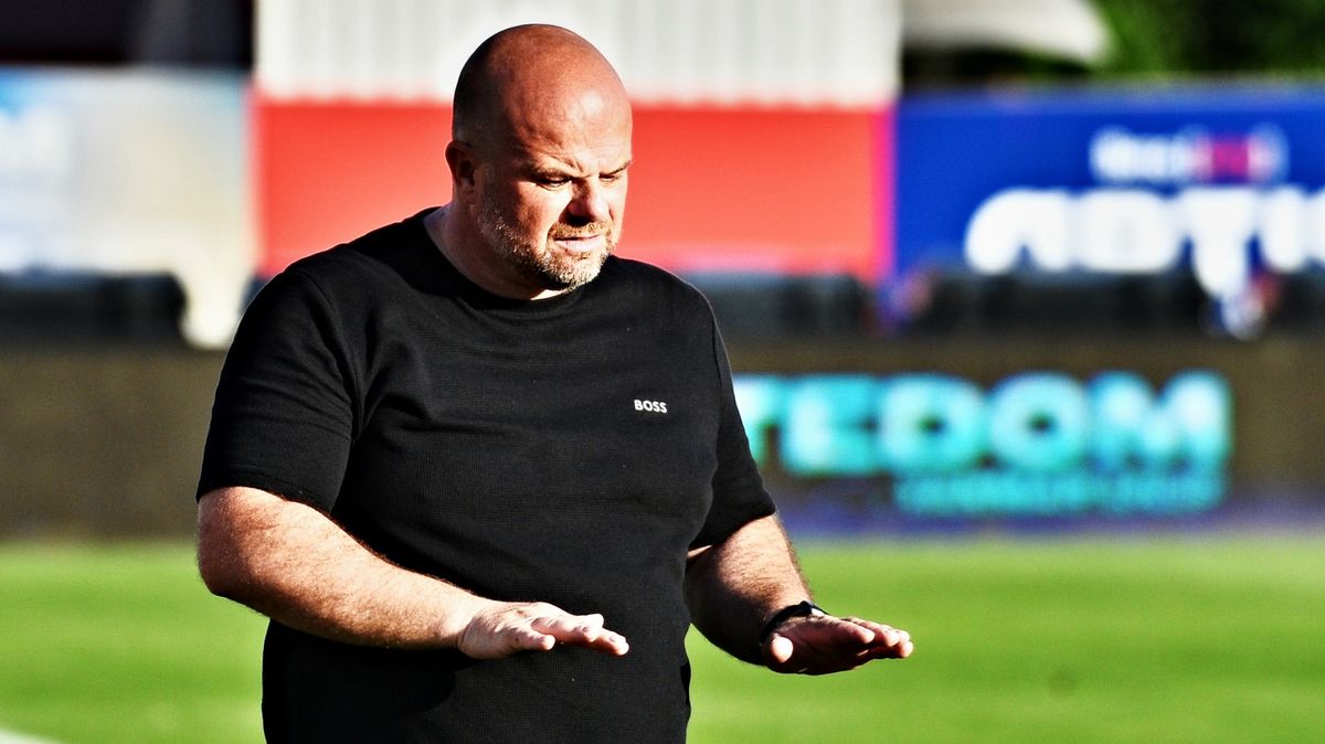Zápas nás svlékl donaha, přiznal po prohrané premiéře kouč Artisu 
