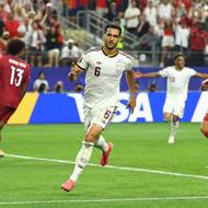 Mikel Merino slaví úvodní branku zápasu 