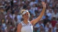 Wimbledonský tanec šampionů. Nosková okouzlila nejen na kurtech