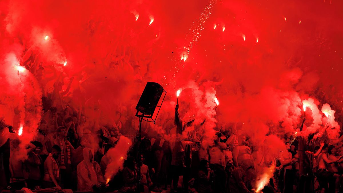 Konec drnům a bitevním polím. Liga by měla mít kvalitnější trávníky