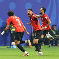 Egypťané slaví gól proti Argentině.