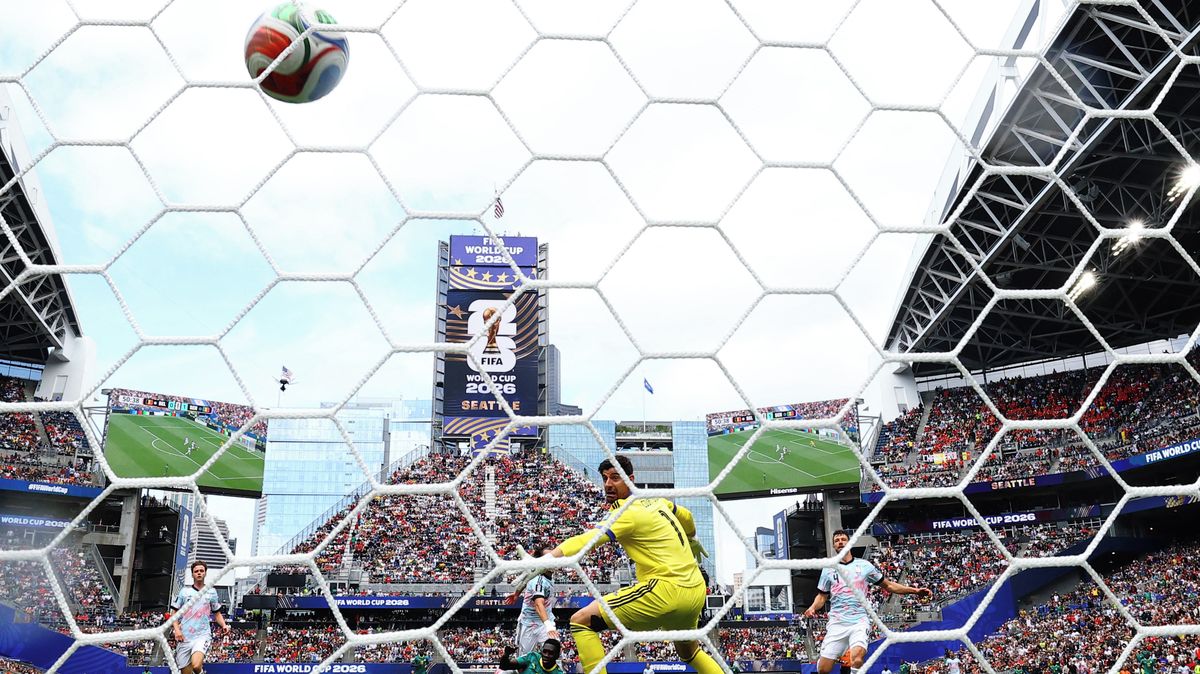 FOTBAL ONLINE: Africká fantazie. Senegal navyšuje vedení proti favorizované Belgii