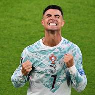 Cristiano Ronaldo přispěl k vydřené výhře nad Chorvatskem proměněnou penaltou. 
