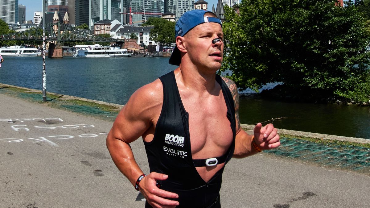 Laidlow vyhrál dlouhý triatlon v Rothu v nejlepším čase historie