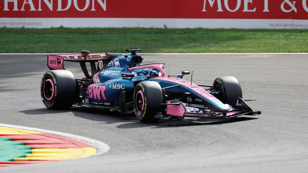 Ošklivá nehoda v tréninku. Gasly zdemoloval zadek své formule