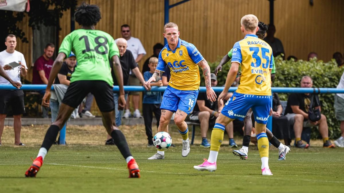 Fotbalisté Olomouce i Teplic v přípravě zvítězili, Hradec Králové remizoval