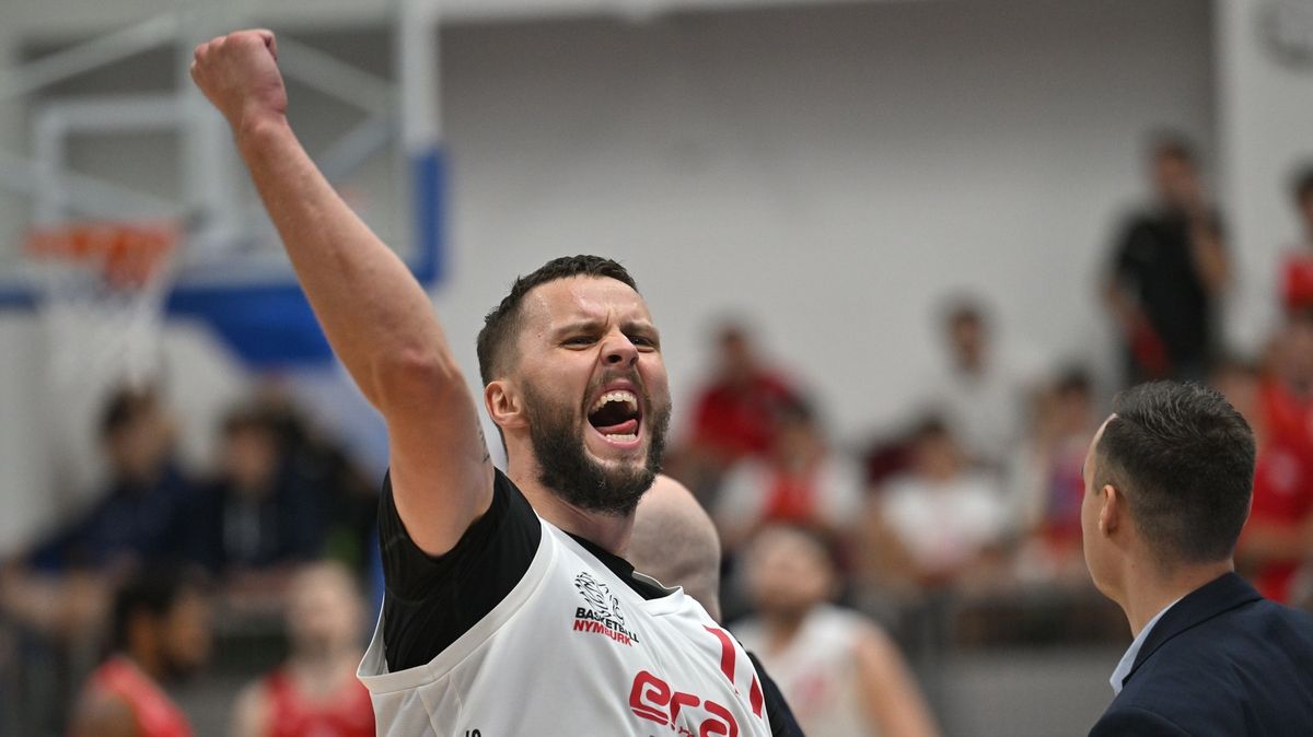 Bývalý basketbalový reprezentant Svoboda kvůli rodině skončil v Nymburce