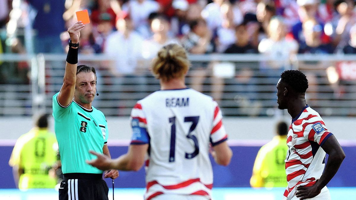 Norský svaz podal stížnost k FIFA kvůli zrušení trestu pro Baloguna