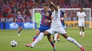 FOTBAL ONLINE: Plzeň se rychle trefila! Slavia rozdrtila Baník, Liberec dostal dvě červené karty