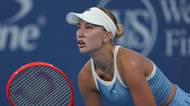 Otřesená tenistka z Ruska po příletu na US Open zuří: Diskriminace! Tak ponižující jednání jsem nezažila