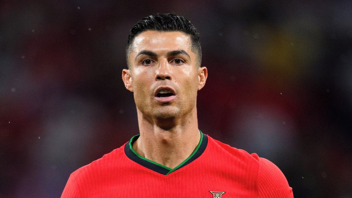 Hvězdný portugalský fotbalista Ronaldo se oženil