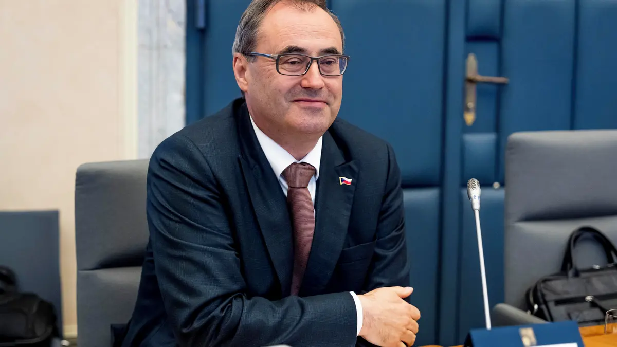 Ministr sportu má plán pro české stadiony. Po divokém derby se chystají zásadní novinky