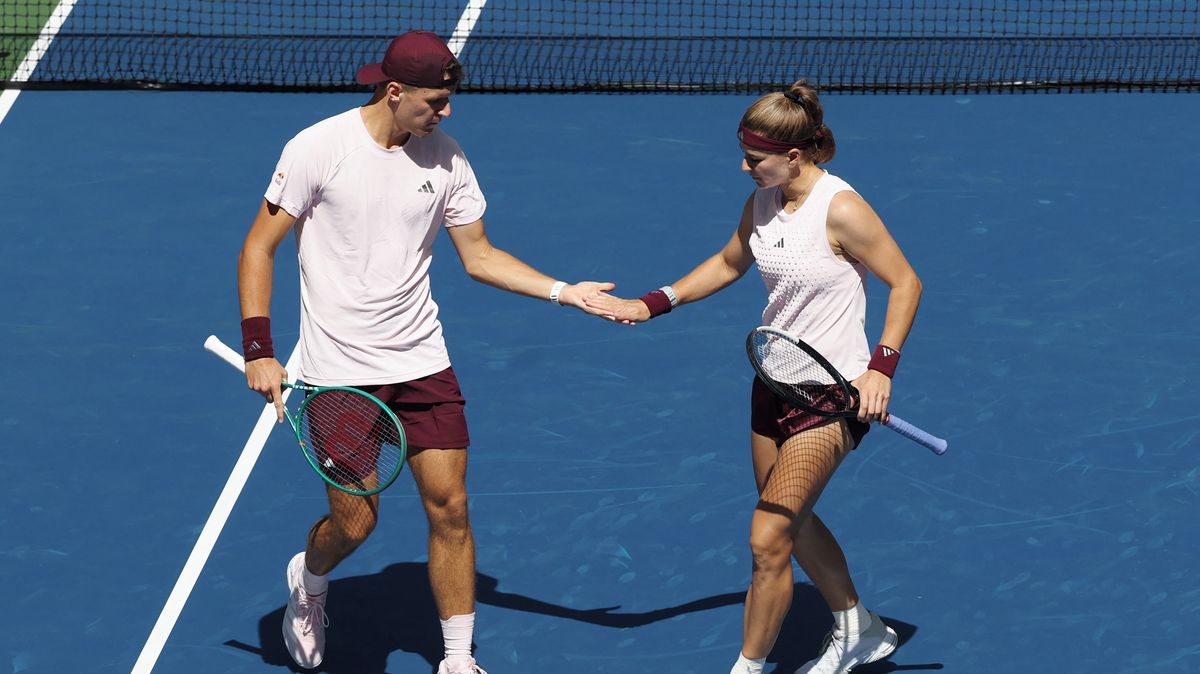 Výborně! Menšík s Muchovou si na US Open zahrají o finále. Siniaková po obrovském dramatu končí