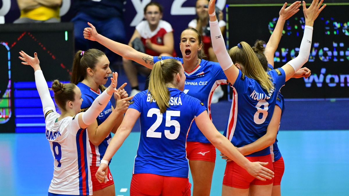 VOLEJBAL ONLINE: Skvěle! Češky ve třetím setu smetly favorita