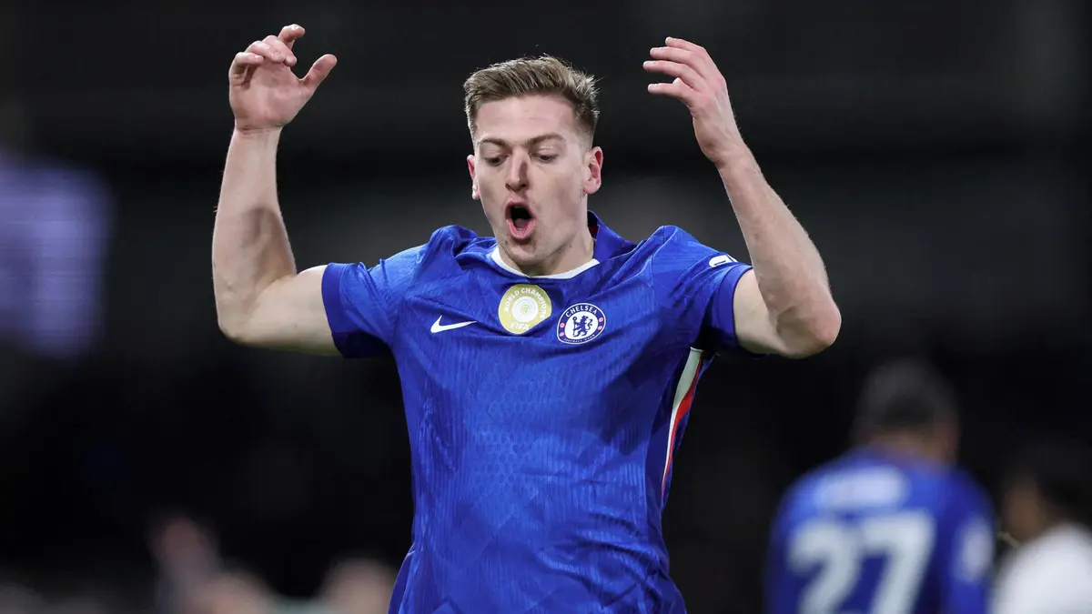 Nottingham získal z Chelsea útočníka Delapa, udělal z něj nejdražší posilu
