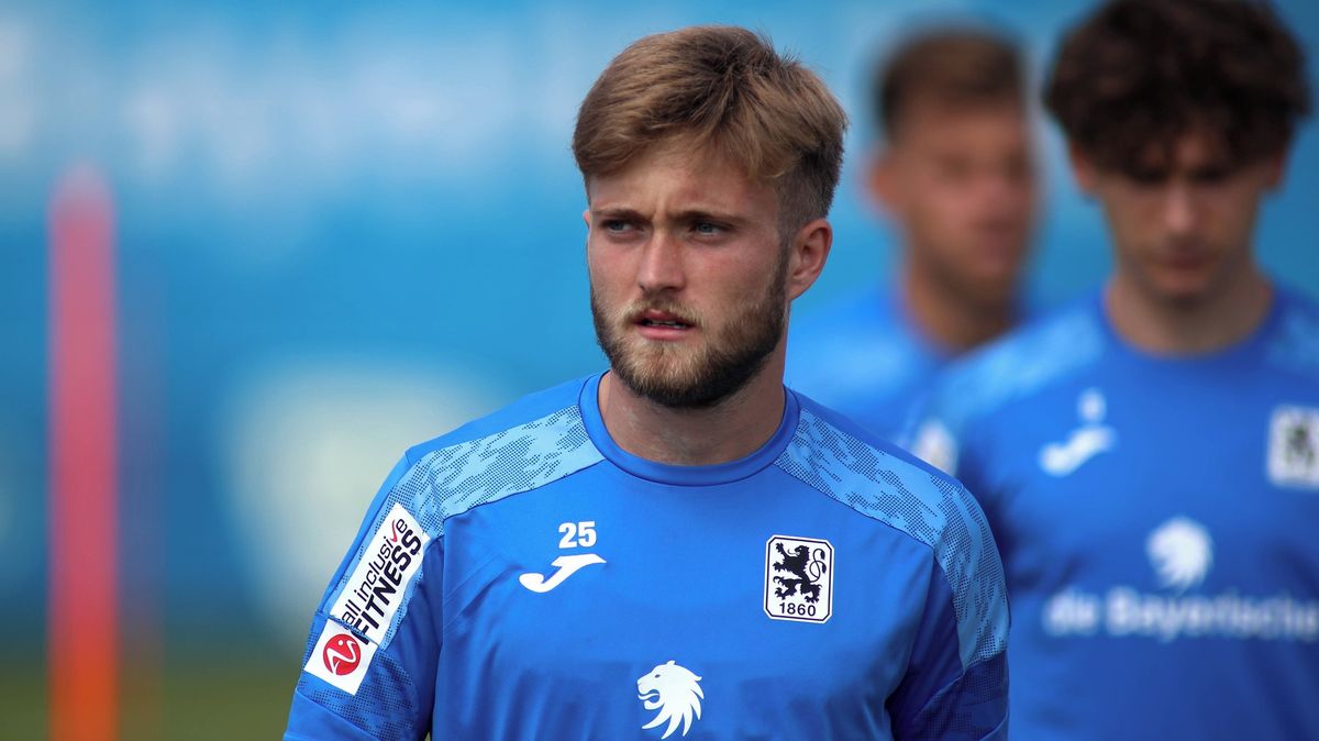 Extáze v hledišti, Collins v šatně i na hřišti. Proslulý klub odvrací vlastní smrt