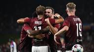 FOTBAL ONLINE: Gól! Letná bouří, Sparta přežila penaltu a otáčí bitvu s Lyonem